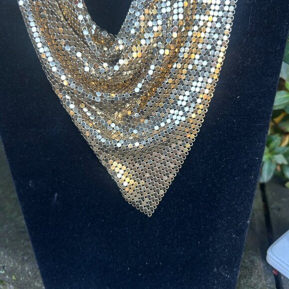 Whiting & Davis Vintage 70s Gold Tone Chain Mesh Necklace and Dangle Earrings - Picture 7 of 12